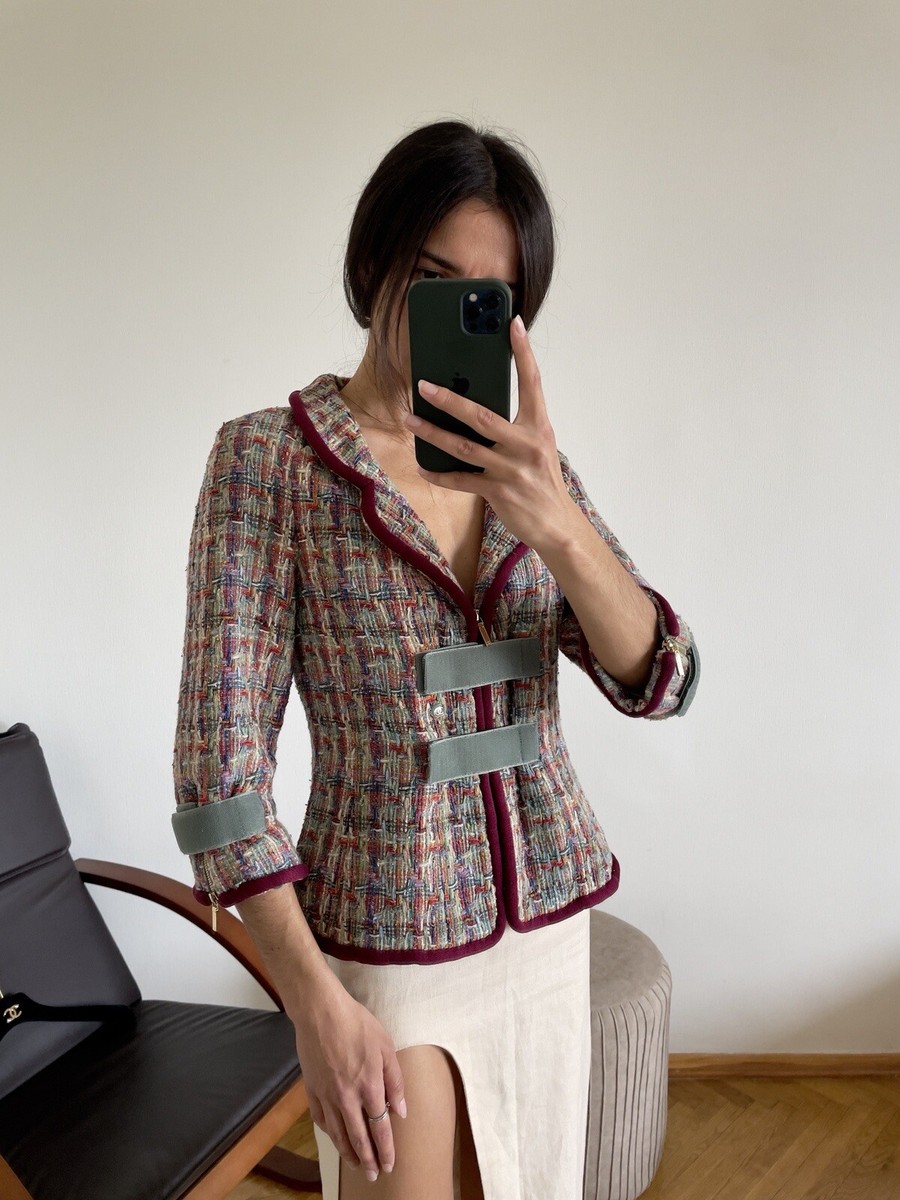 Stunning Authentic Chanel 2017S Runway Fantasy Tweed CC Logo