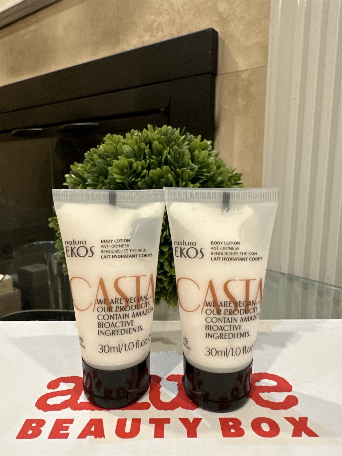 2 loción corporal Castanha tamaño de viaje. 30 ml cada uno.