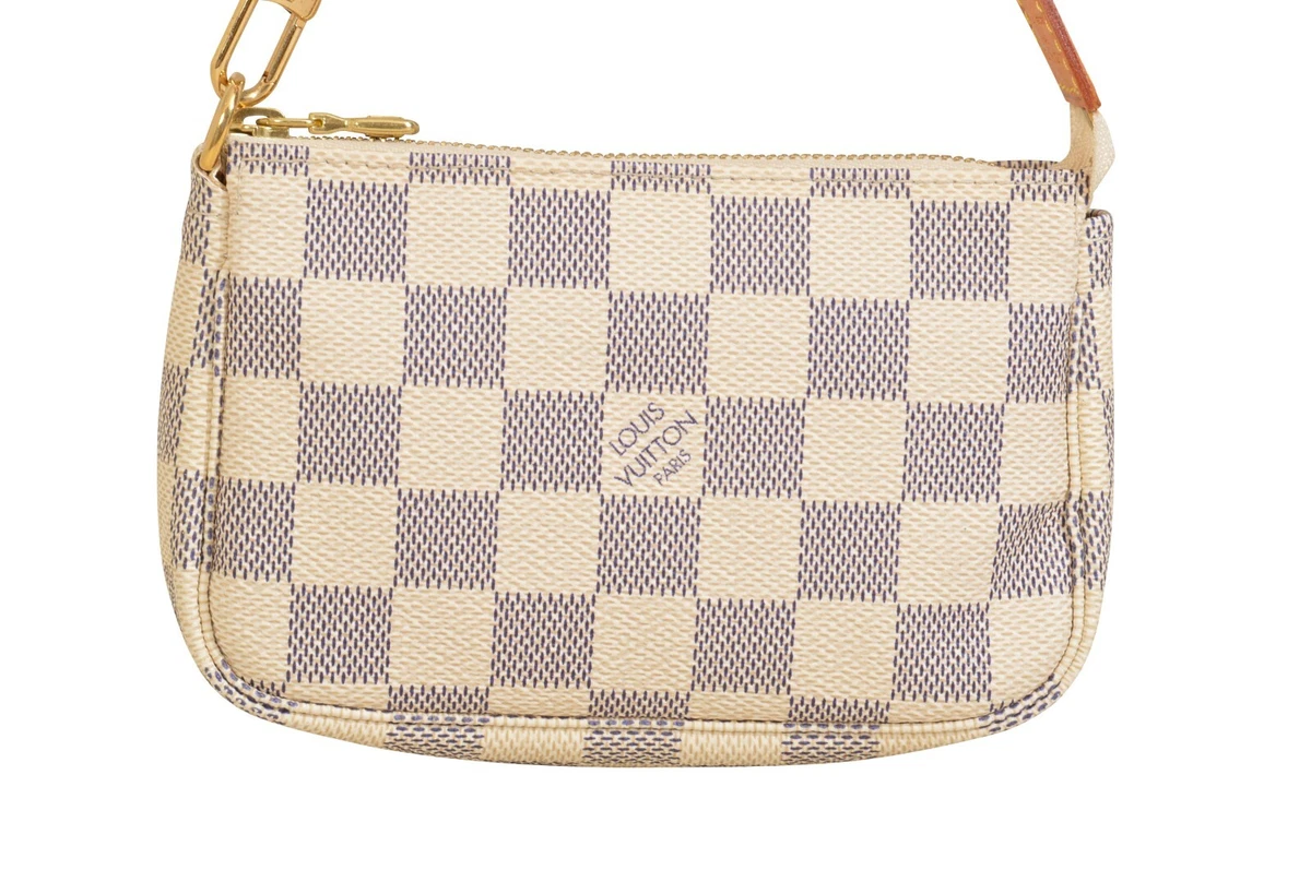 Louis Vuitton Micro Pink Denim Pochette Accessoires - Ann's