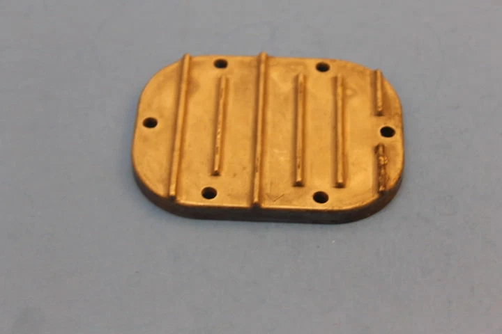 PIEZA DE CUBIERTA COLADOR YAMAHA XS400 XS360 NUEVO # 1L9-13417-00-00 Foto 3 de 4