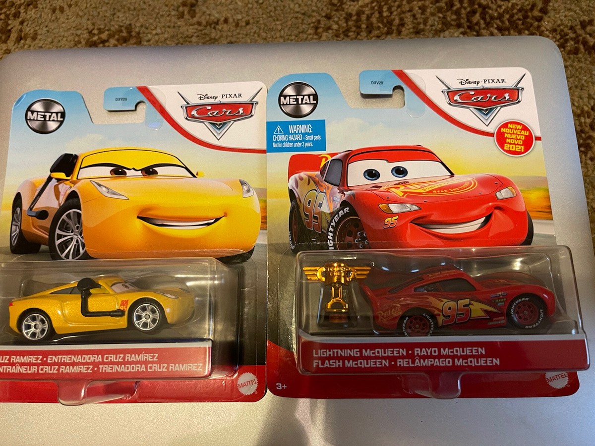 2021 DISNEY PIXAR CARS METAL TRAINER CRUZ RAMIREZ & MCQUEEN PISTON
