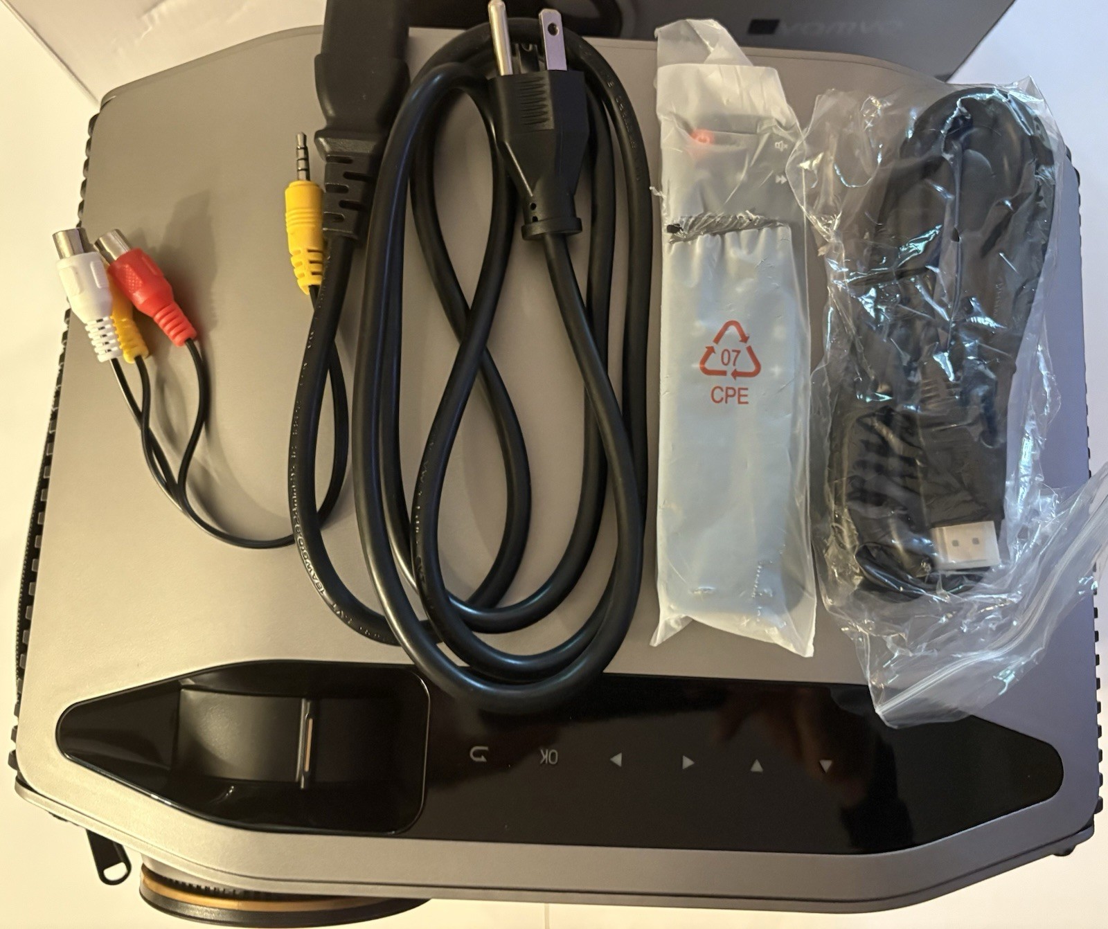 Vamvo Home Theater Projector L6200