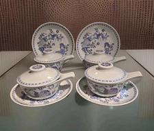 12 Piece Figgjio Flint turi design Norway Covered Soup Bowls And Salad Plates