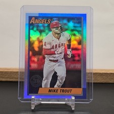 Topps Update Series 2025 Mike Trout Los Angeles Angels 1990 Insert #U90-38