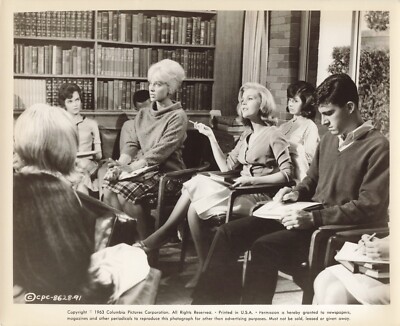 Under the Yum Yum Tree 1963 Movie Photo 8x10 Carol Lynley Joy Harmon *P152a