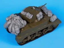 1/35 Scale Tank Stowage Set - Sandbags, Bedrolls for Military Dioramas NO TANK