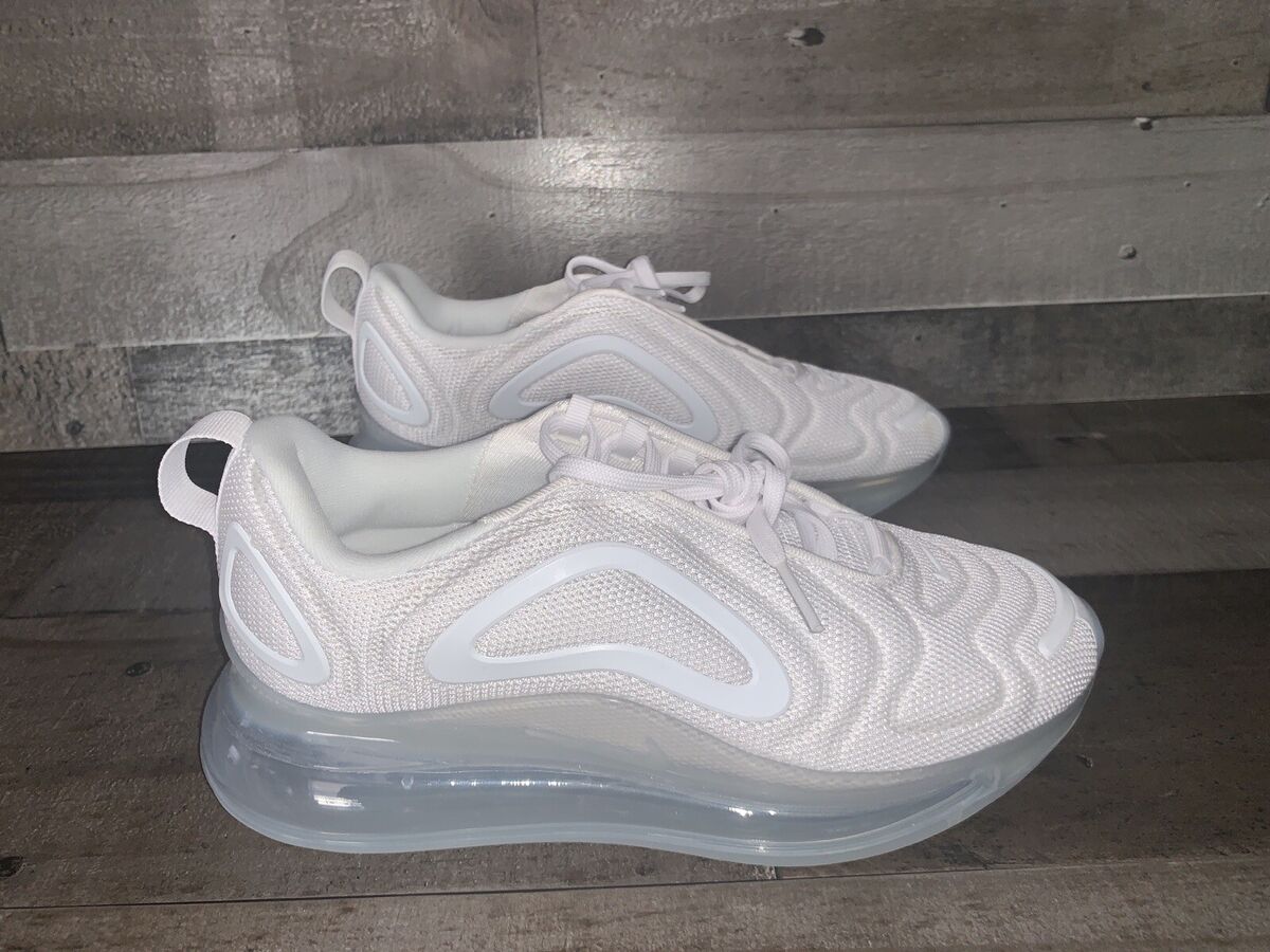 Nike Air Max 720 Shoes