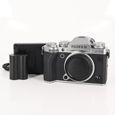Fujifilm X-T5 40.2MP Mirrorless Digital Camer...