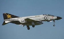 McDonnell Douglas F-4J Phantom II VF-33 Tarsiers Navy Mahogany Model Scale 1/72