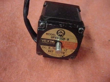 Vexta UPX535M-B 5-Phase Stepper Stepping Motor Free Shipping!