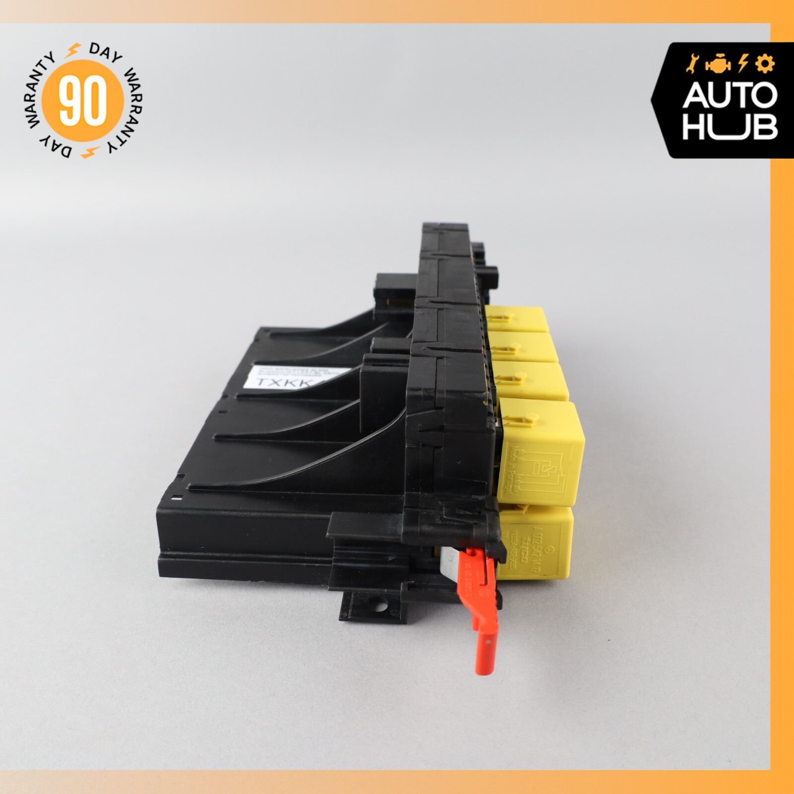 Mercedes R230 SL500 SL550 SL55 AMG SLR Front Left Fuse Box 2305450201 OEM