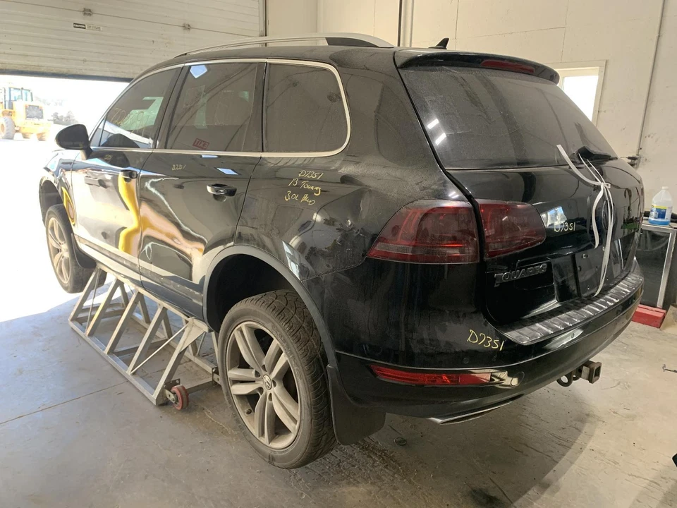 Conjunto de bomba y motor ABS usado se adapta a: Volkswagen Touareg 2013 ID de montaje 7P061 Foto 2 de 4