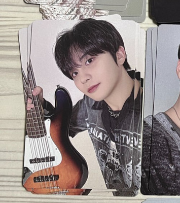 JONGHO ATEEZ Official Photocard 2025 SEASON'S GREETINGS Kpop Authentic Black Ver