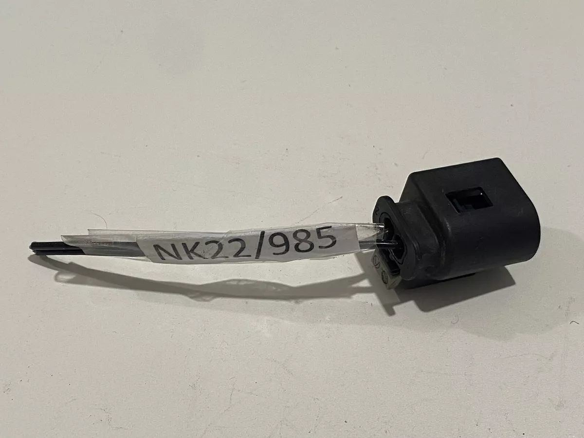 Mercedes Benz Engine Wiring Loom Plug Connector A0525453826 805 