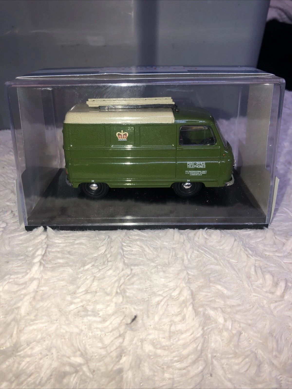 VANS Oxford JM005 Morris J2 Van telefoni postali Londra (scala) 1:43 cert