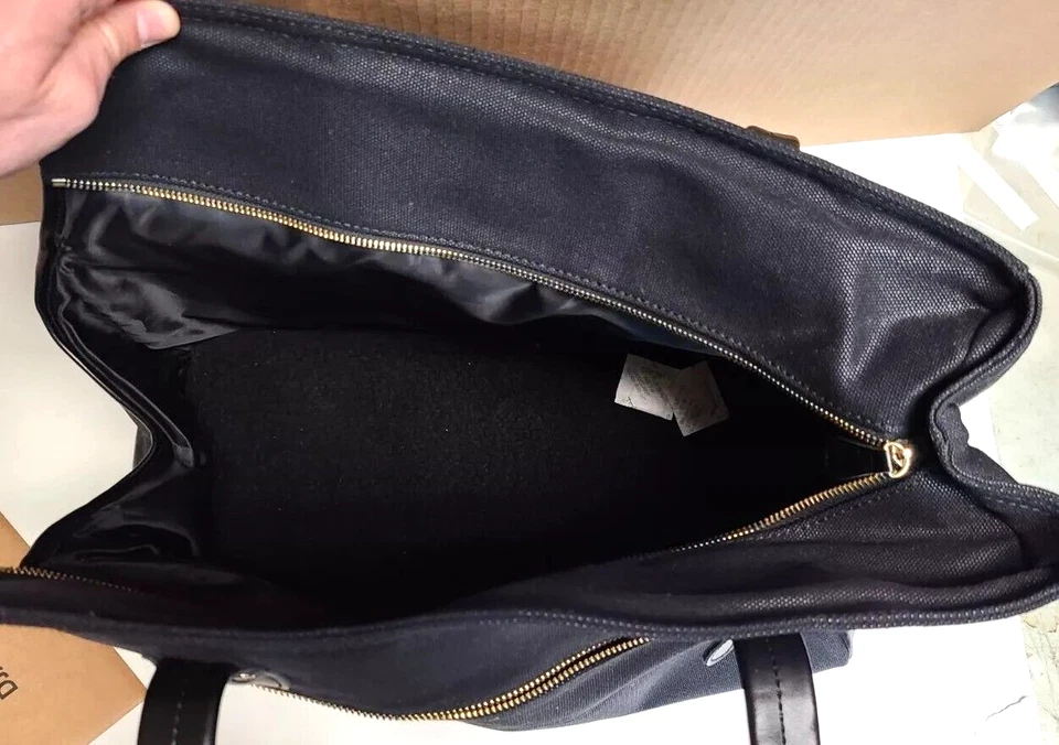 Django Dog Carrier Bag Waxed Canvas Black Bag - Image 3 of 3