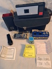 Vintage 1970's Kodak Pocket Instamatic 20 Camera 2 Cases Flash Cubes Micro 110