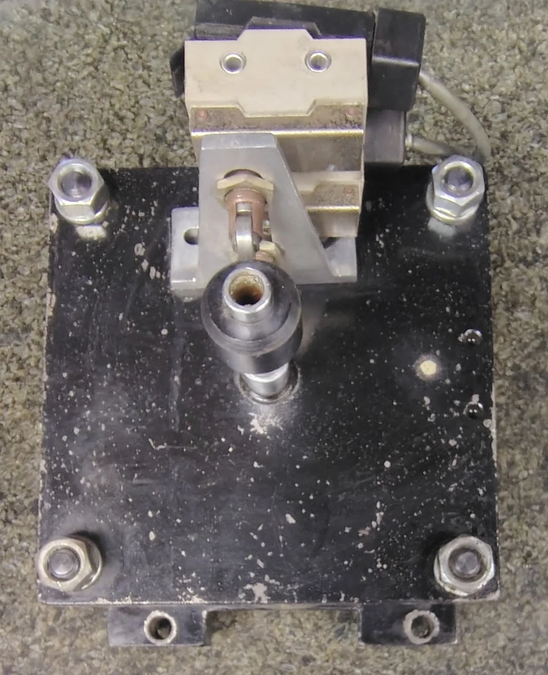 🗽CENTRO DE MECANIZADO HURCO HERRAMIENTA NEUMÁTICA CILINDRO DE LIBERACIÓN Foto 2 de 4