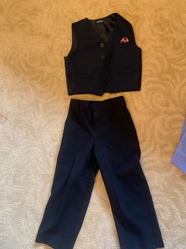Kleine Jungen Calvin Klein Formal Wear Gr. 4 - Bild 2 von 4