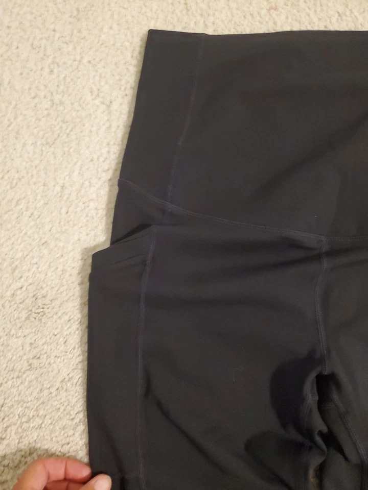 Fabletics Pureluxe High Waist Maternity 7/8 Legging Sz S Black Pant Tight Fit - Image 2 of 4
