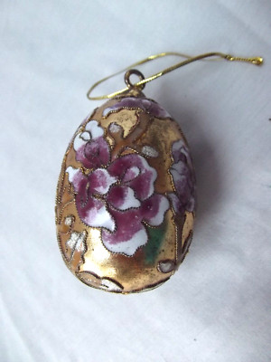 vtg cloisonne enamel floral easter egg ornament 3in gold tone pink floral MINT