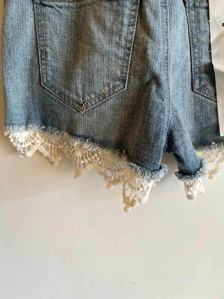 Почти знаменитый высоты синий искусственно состаренный размер O хлопок джинсовой ткани кружева отделки шорты - Изображение 3 из 4