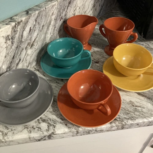 Vintage Hazel Atlas Teacup Set Of 4 Mid Century Milk Glass Mugs & sugar/creamer