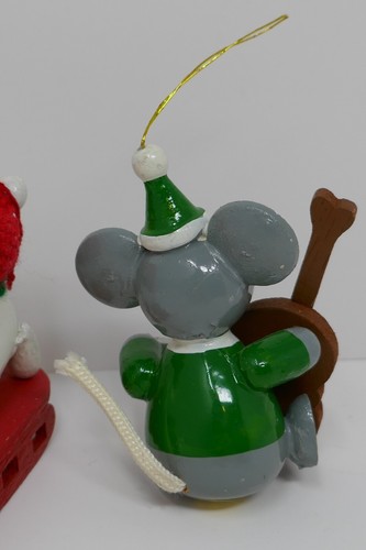 R Dakin 1979 1980 Wooden Christmas Ornaments Mouse with Chello Bear Sledding - Picture 7 of 13