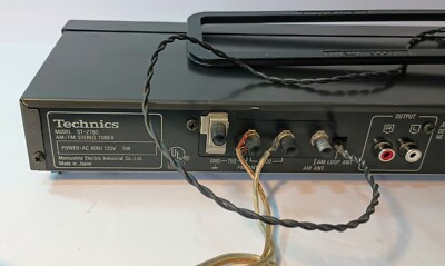 Vintage Technics ST-Z780 Stereo AM/FM Digital Tuner & Antenna