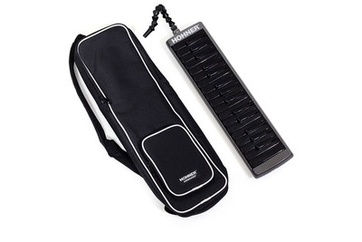 Hohner Airboard Carbon 32 Key Melodica Air Powered Keyboard with Gig Bag