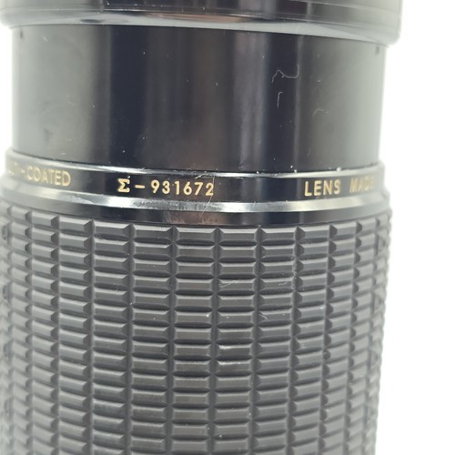 Sigma 100-200mm f4.5 Zoom-K Manual lens with Macro OM Mount - Picture 7 of 16