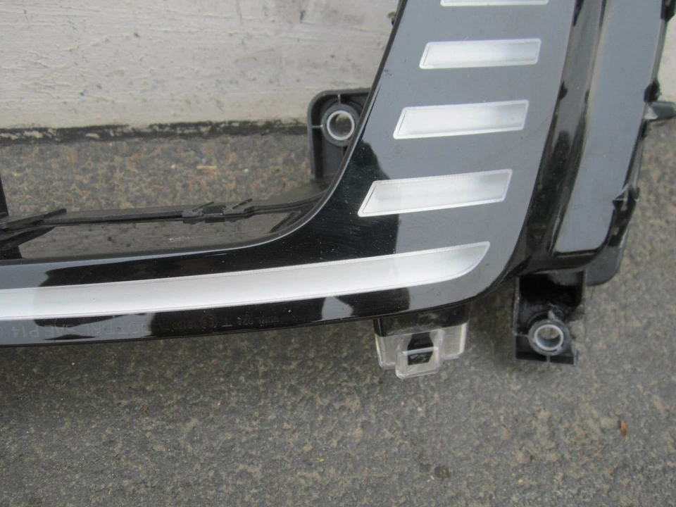 Luz antiniebla diurna delantera derecha OEM para Audi A3 e-Tron 2017 2018 em108268 Foto 3 de 4