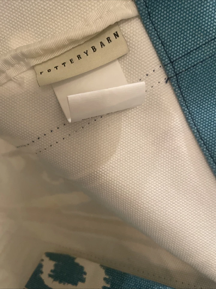 Pottery Barn Kids 大号棉质帆布托特包沙滩包蓝色 Ikat 图案 — 第 4/4 张图片