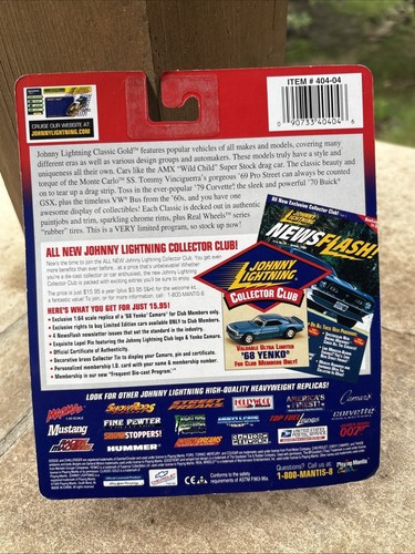 Johnny Lightning Classic Gold Collection 1997 Chevy Tahoe White Lightning Blue - Picture 3 of 5