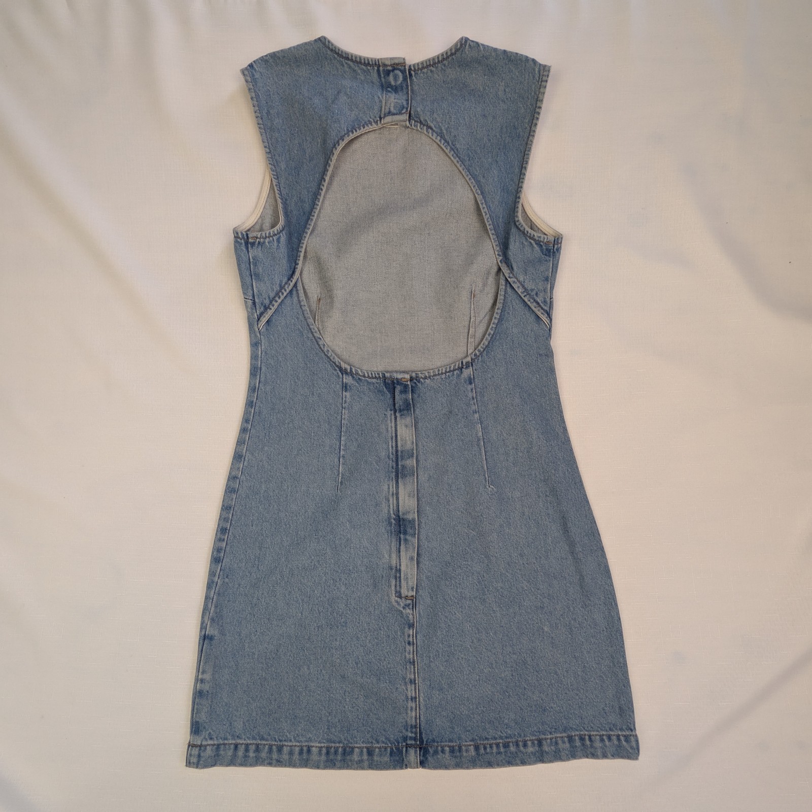 Calvin Klein Jeans Denim Mini Dress Womens Medium Blue Cap Sleeve Open Back NWT thumbnail 4