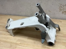 Honda BF150 Swivel Case & Steering Arm BF 135 115 140 150 Grand Prix White 2007