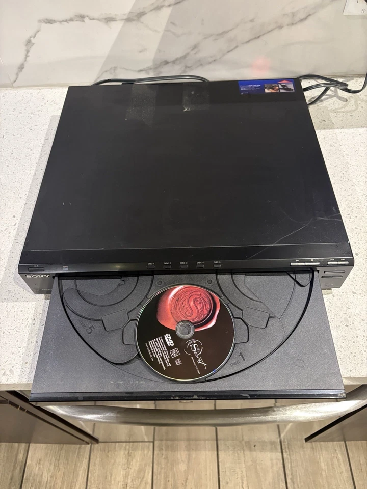 Sony DVP-NC800H Cambiador de CD DVD de 5 discos Reproductor HDMI - Enciende, Se vende COMO ESTÁ Foto 2 de 4