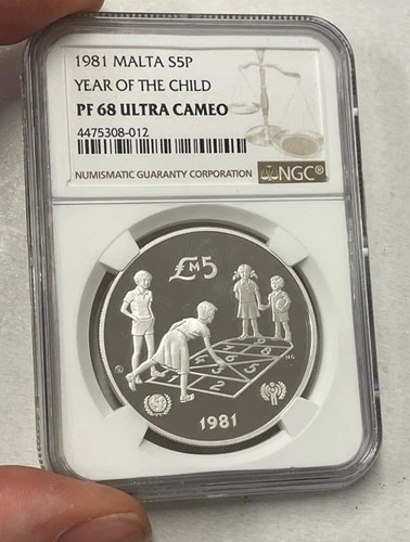 Malta - 1981 Large Silver 5 Pounds (NGC PF 68 Ultra Cameo)