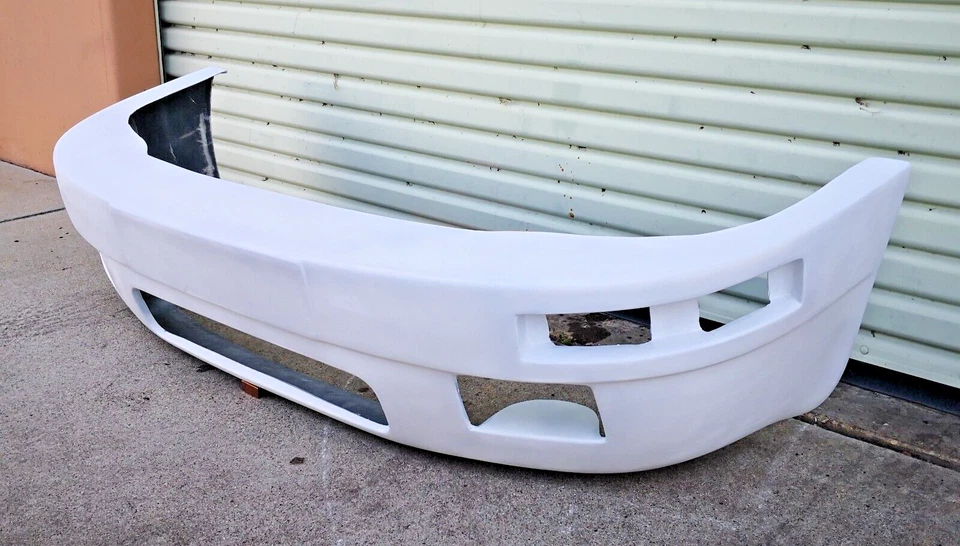 Комплект переднего и заднего бампера из стекловолокна Porsche 911 SC Carrera 74-89 Ruf Yellow Bird - Изображение 3 из 4