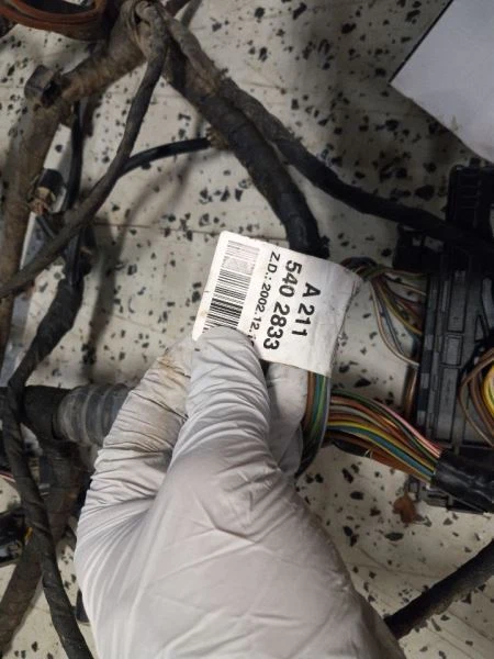 ENGINE WIRE HARNESS FOR MERCEDES-BENZ E320 2001 - 2005 - Image 3 of 4