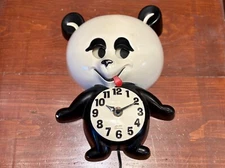 Vintage Spartus Panda Clock with Moving Eyes