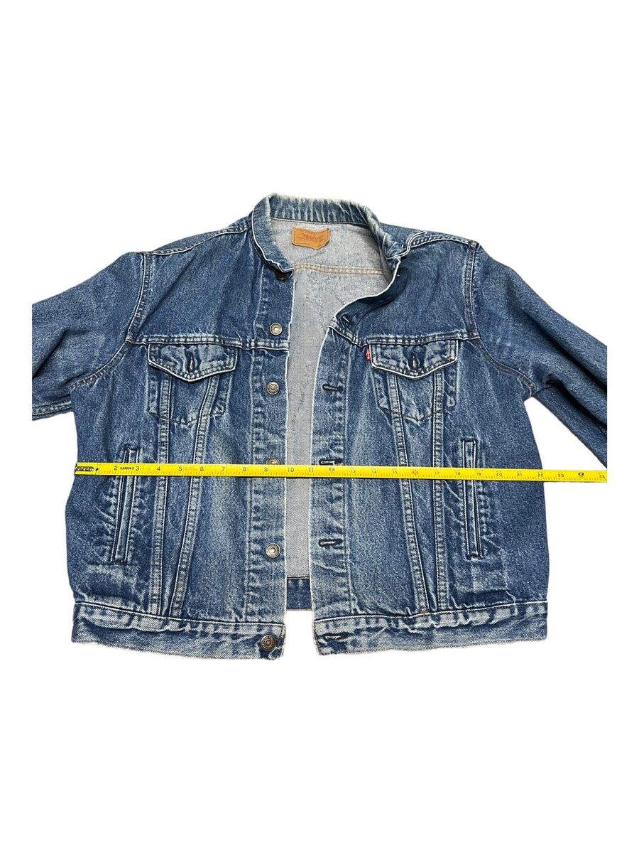 Vintage Levi's Denim Jacket Size 46 70570 Retro Trucker Jean Vintage Levi's Denim Jacket Size 46 70570 Retro Trucker Jean