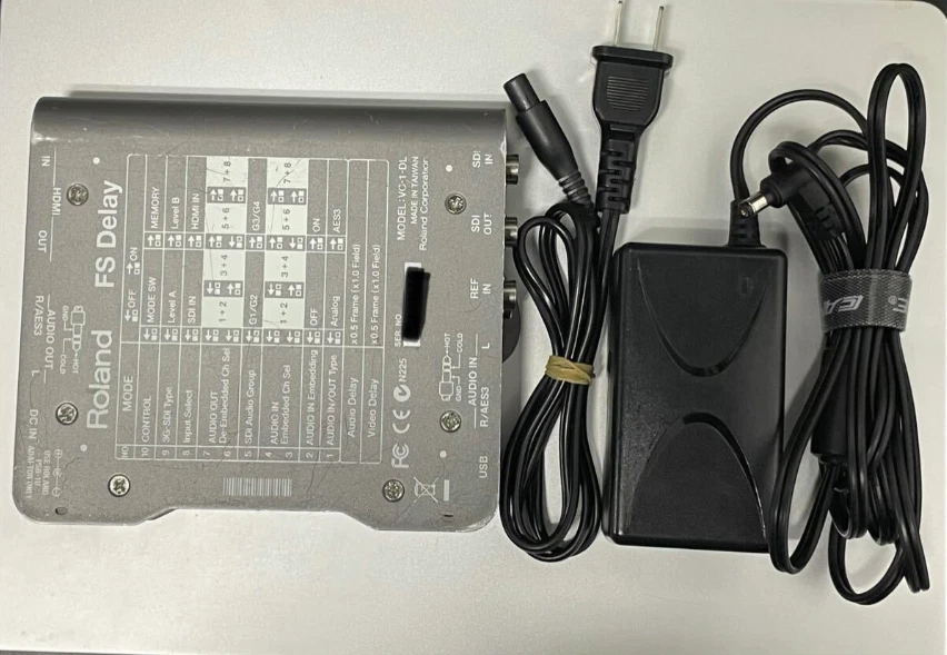 Roland VC-1-DL VIDEO COVERTER Frame Synchronizer Delay 3G HD SD SDI HDMI - Image 2 of 4