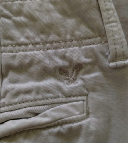 SHORTS BERMUDAS DE ALGODÓN BEIGE CAQUI TABLA LARGA AEO AMERICAN EAGLE USADOS EN EXCELENTE ESTADO PARA HOMBRE 30 - Imagen 11 de 11