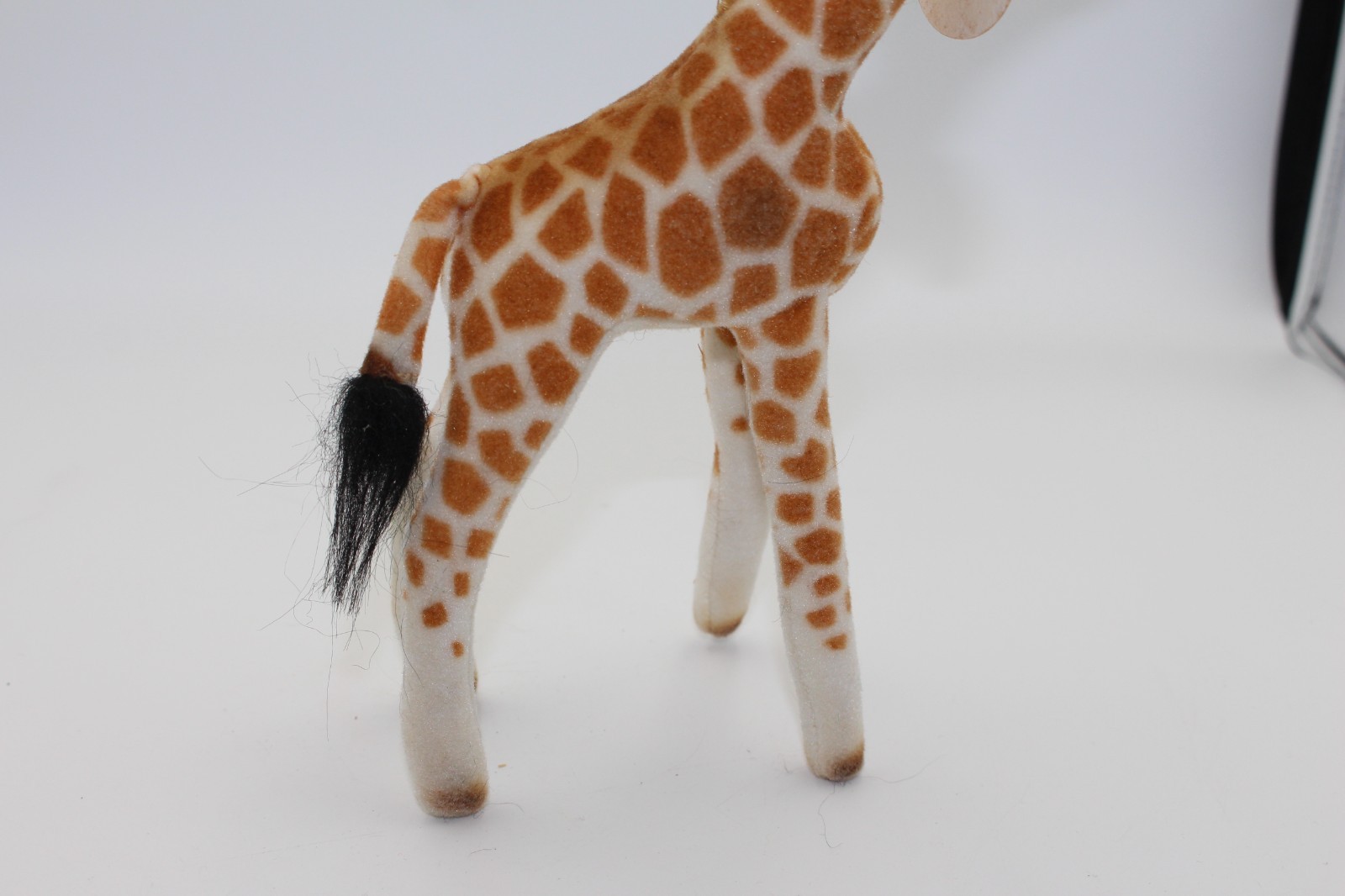 Steiff 11" Standing Bendy Giraffe with Ear Button and Tag 0755/28