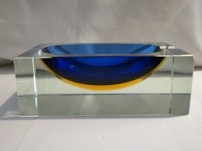 Murano Block Aschenbecher , B 13 cm , T 8 cm , H 5 cm , 60er , Blau / Gelb
