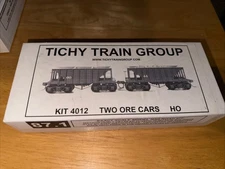 Tichy Train Group HO Scale Kit #4012 Undecorated 22' Wood Ore Cars (2 Cars) NOS