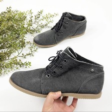 bearpaw women's claire chukka boot