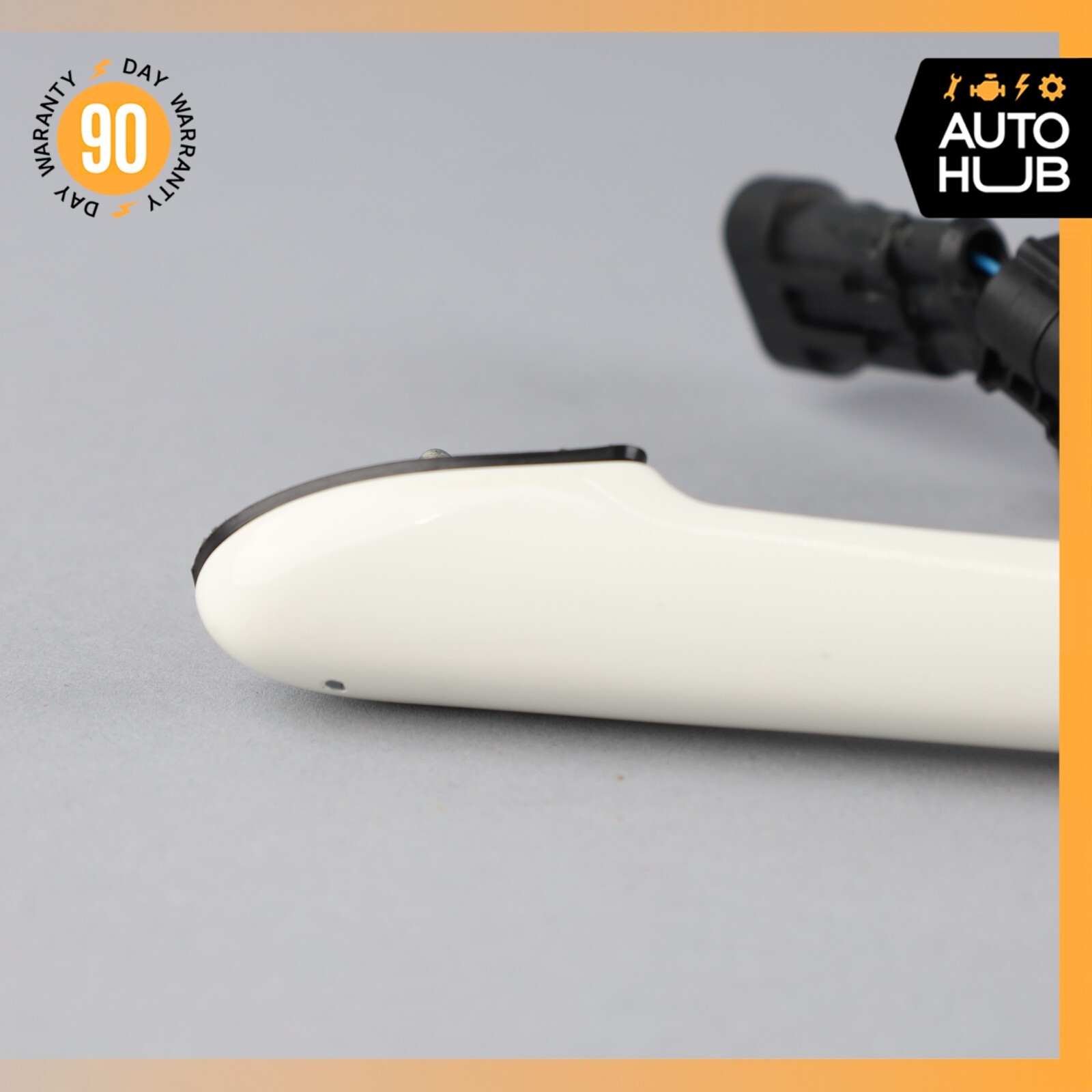 08-19 Maserati GranTurismo M145 Front Right Passenger Side Door Handle OEM 11k