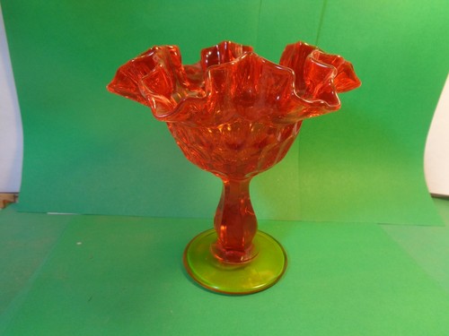 "Tazón de pedestal con huella digital Fenton 6 1/8" Amberina con borde de engarce con volantes (usado/USADO EN EXCELENTE ESTADO) - Imagen 4 de 11